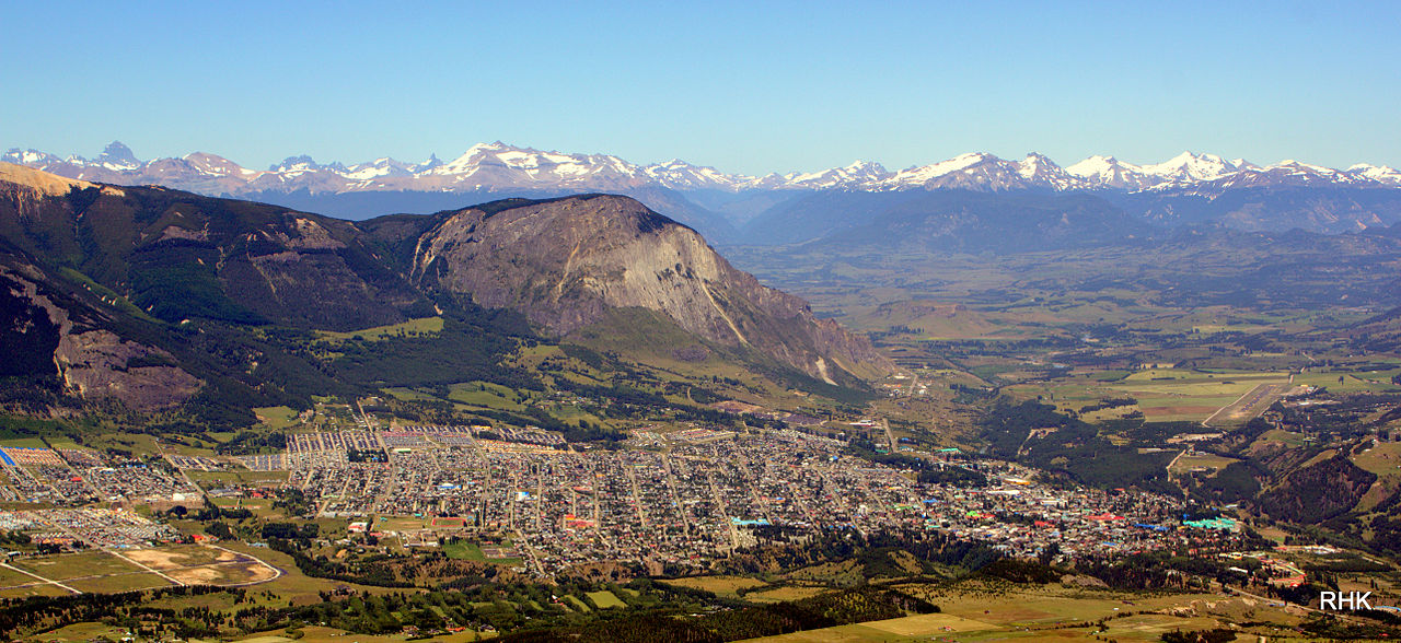 Coyhaique visto desde la Reserva Nacional Coyhaique